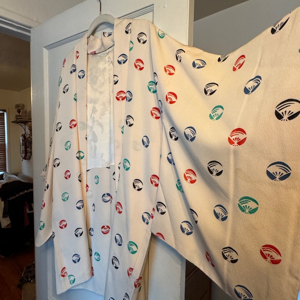 SILK JAPANESE KIMONO